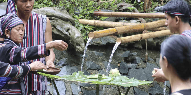 Lễ cúng bến nước